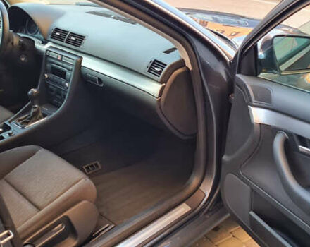 Сірий Ауді А4, об'ємом двигуна 1.6 л та пробігом 166 тис. км за 7100 $, фото 10 на Automoto.ua