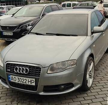 Серый Ауди А4, объемом двигателя 2 л и пробегом 300 тыс. км за 6900 $, фото 1 на Automoto.ua
