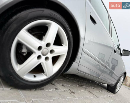 Сірий Ауді А4, об'ємом двигуна 1.6 л та пробігом 193 тис. км за 6500 $, фото 23 на Automoto.ua