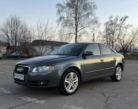 Серый Ауди А4, объемом двигателя 2 л и пробегом 215 тыс. км за 7800 $, фото 1 на Automoto.ua