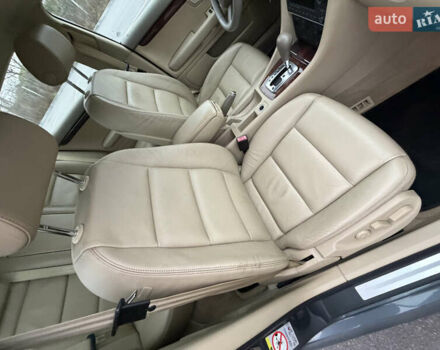 Сірий Ауді А4, об'ємом двигуна 1.8 л та пробігом 193 тис. км за 8999 $, фото 36 на Automoto.ua