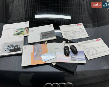 Серый Ауди А4, объемом двигателя 2 л и пробегом 215 тыс. км за 7800 $, фото 36 на Automoto.ua