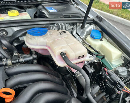 Серый Ауди А4, объемом двигателя 1.6 л и пробегом 171 тыс. км за 8599 $, фото 69 на Automoto.ua