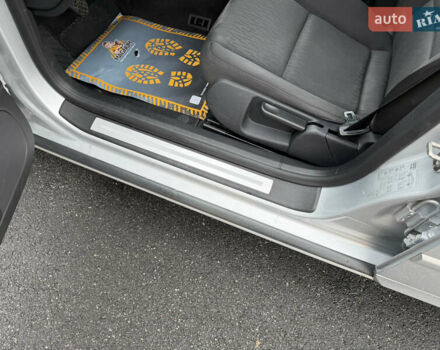 Сірий Ауді А4, об'ємом двигуна 1.6 л та пробігом 176 тис. км за 7999 $, фото 39 на Automoto.ua