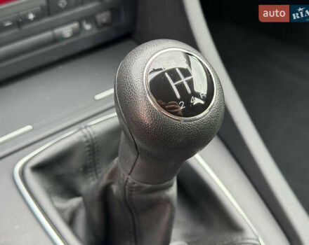 Сірий Ауді А4, об'ємом двигуна 1.6 л та пробігом 176 тис. км за 7999 $, фото 50 на Automoto.ua