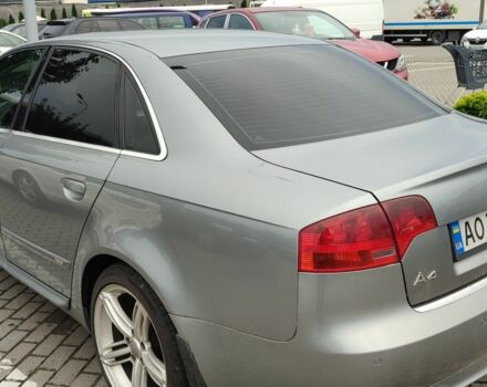 Серый Ауди А4, объемом двигателя 2 л и пробегом 300 тыс. км за 6900 $, фото 1 на Automoto.ua