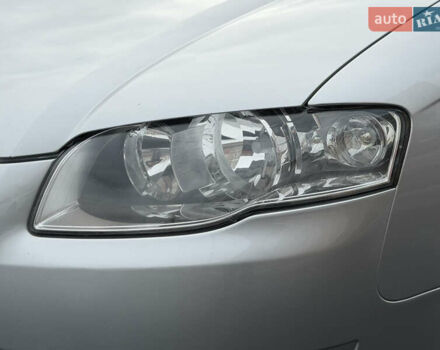 Сірий Ауді А4, об'ємом двигуна 1.6 л та пробігом 176 тис. км за 7999 $, фото 2 на Automoto.ua