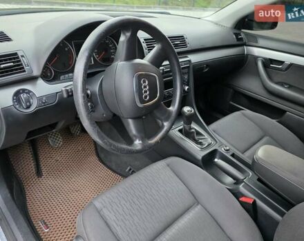 Сірий Ауді А4, об'ємом двигуна 1.6 л та пробігом 207 тис. км за 6500 $, фото 16 на Automoto.ua
