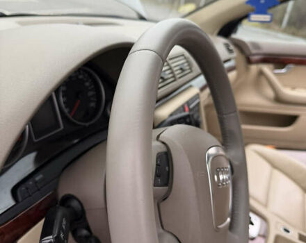 Сірий Ауді А4, об'ємом двигуна 1.8 л та пробігом 193 тис. км за 8999 $, фото 34 на Automoto.ua