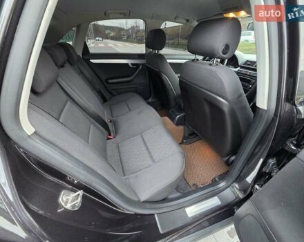 Сірий Ауді А4, об'ємом двигуна 1.6 л та пробігом 207 тис. км за 6500 $, фото 25 на Automoto.ua