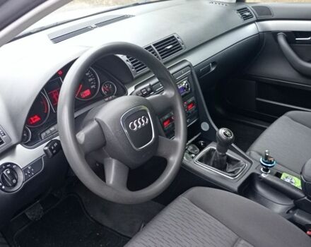 Серый Ауди А4, объемом двигателя 0 л и пробегом 224 тыс. км за 6600 $, фото 1 на Automoto.ua