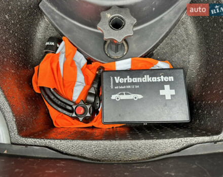 Серый Ауди А4, объемом двигателя 1.6 л и пробегом 171 тыс. км за 8599 $, фото 34 на Automoto.ua