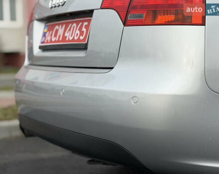 Сірий Ауді А4, об'ємом двигуна 1.6 л та пробігом 176 тис. км за 7999 $, фото 9 на Automoto.ua