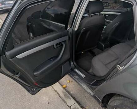 Сірий Ауді А4, об'ємом двигуна 1.6 л та пробігом 200 тис. км за 6500 $, фото 13 на Automoto.ua