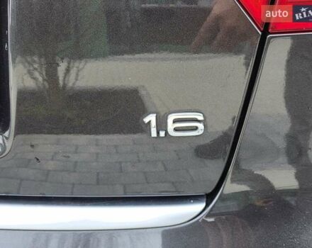 Сірий Ауді А4, об'ємом двигуна 1.6 л та пробігом 207 тис. км за 6500 $, фото 11 на Automoto.ua
