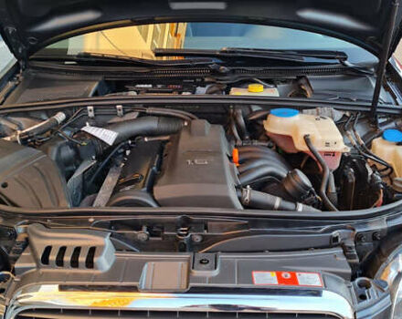 Сірий Ауді А4, об'ємом двигуна 1.6 л та пробігом 166 тис. км за 7100 $, фото 23 на Automoto.ua