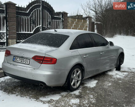 Сірий Ауді А4, об'ємом двигуна 2.7 л та пробігом 265 тис. км за 9000 $, фото 4 на Automoto.ua