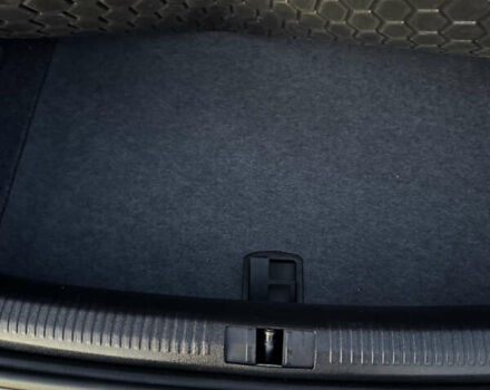 Серый Ауди А4, объемом двигателя 2 л и пробегом 215 тыс. км за 7800 $, фото 31 на Automoto.ua