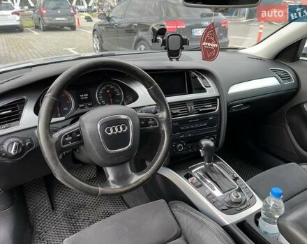 Сірий Ауді А4, об'ємом двигуна 2.7 л та пробігом 262 тис. км за 9199 $, фото 13 на Automoto.ua