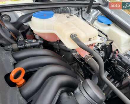 Сірий Ауді А4, об'ємом двигуна 1.6 л та пробігом 176 тис. км за 7999 $, фото 81 на Automoto.ua