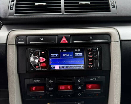 Сірий Ауді А4, об'ємом двигуна 1.6 л та пробігом 193 тис. км за 6500 $, фото 48 на Automoto.ua