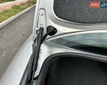 Серый Ауди А4, объемом двигателя 1.6 л и пробегом 171 тыс. км за 8599 $, фото 36 на Automoto.ua