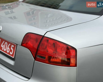 Сірий Ауді А4, об'ємом двигуна 1.6 л та пробігом 176 тис. км за 7999 $, фото 8 на Automoto.ua