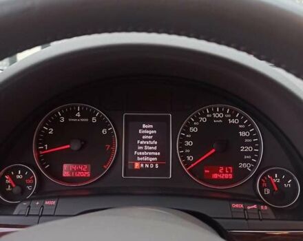 Сірий Ауді А4, об'ємом двигуна 2 л та пробігом 180 тис. км за 8200 $, фото 13 на Automoto.ua