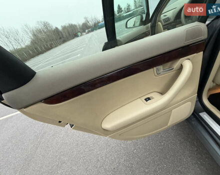 Сірий Ауді А4, об'ємом двигуна 1.8 л та пробігом 193 тис. км за 8999 $, фото 28 на Automoto.ua