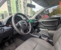 Сірий Ауді А4, об'ємом двигуна 1.6 л та пробігом 200 тис. км за 6500 $, фото 16 на Automoto.ua