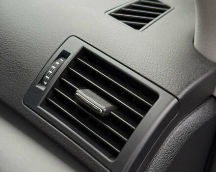 Сірий Ауді А4, об'ємом двигуна 1.6 л та пробігом 193 тис. км за 6500 $, фото 77 на Automoto.ua