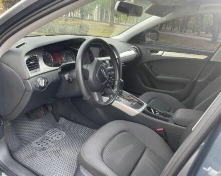 Серый Ауди А4, объемом двигателя 0 л и пробегом 219 тыс. км за 8500 $, фото 5 на Automoto.ua