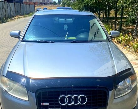 Серый Ауди А4, объемом двигателя 2 л и пробегом 305 тыс. км за 6300 $, фото 1 на Automoto.ua