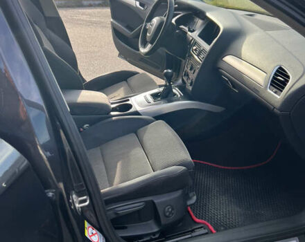 Сірий Ауді А4, об'ємом двигуна 1.8 л та пробігом 190 тис. км за 10499 $, фото 28 на Automoto.ua