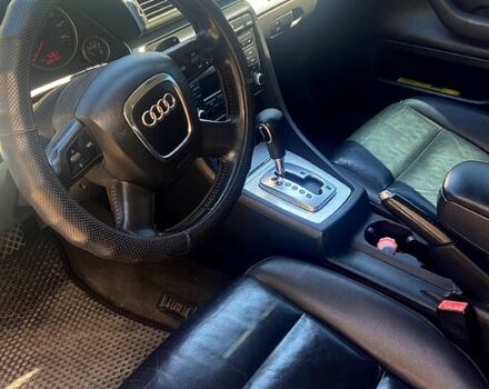 Серый Ауди А4, объемом двигателя 2 л и пробегом 305 тыс. км за 6300 $, фото 4 на Automoto.ua
