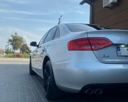 Сірий Ауді А4, об'ємом двигуна 2 л та пробігом 319 тис. км за 7999 $, фото 6 на Automoto.ua