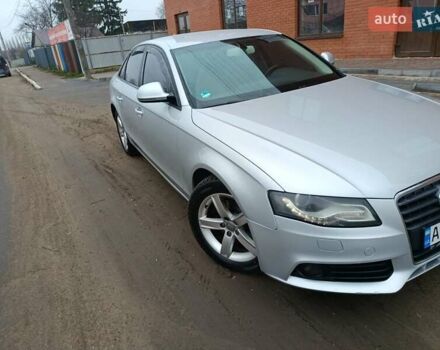 Серый Ауди А4, объемом двигателя 2 л и пробегом 337 тыс. км за 8100 $, фото 4 на Automoto.ua