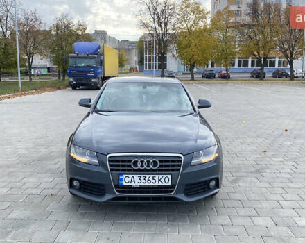 Ауді А4 2008 у Черкасах на Automoto.ua Сірий Ауді А4, об'ємом двигуна 1.97 л та пробігом 217 тис. км за 8400 $, фото 1 на Automoto.ua