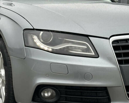 Сірий Ауді А4, об'ємом двигуна 1.8 л та пробігом 193 тис. км за 10000 $, фото 15 на Automoto.ua