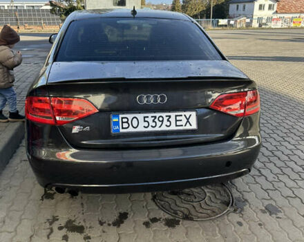 Сірий Ауді А4, об'ємом двигуна 1.97 л та пробігом 250 тис. км за 10000 $, фото 3 на Automoto.ua