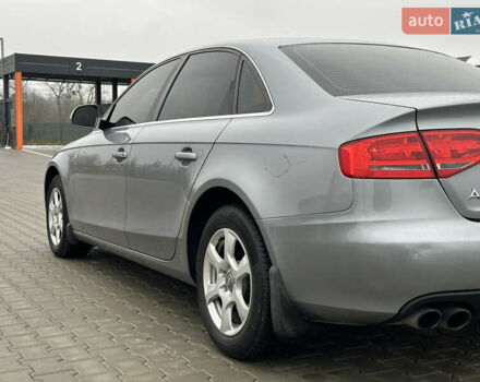 Сірий Ауді А4, об'ємом двигуна 1.8 л та пробігом 193 тис. км за 10000 $, фото 8 на Automoto.ua