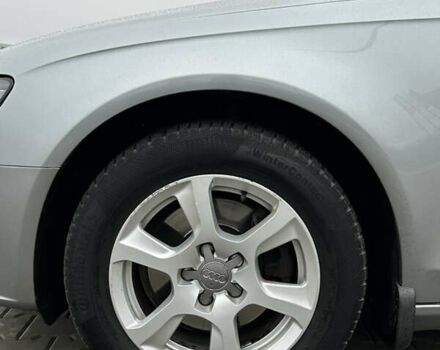 Сірий Ауді А4, об'ємом двигуна 1.8 л та пробігом 193 тис. км за 10000 $, фото 43 на Automoto.ua