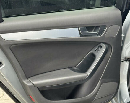 Сірий Ауді А4, об'ємом двигуна 1.8 л та пробігом 193 тис. км за 10000 $, фото 47 на Automoto.ua