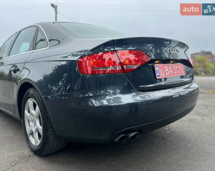 Серый Ауди А4, объемом двигателя 1.8 л и пробегом 210 тыс. км за 8900 $, фото 32 на Automoto.ua