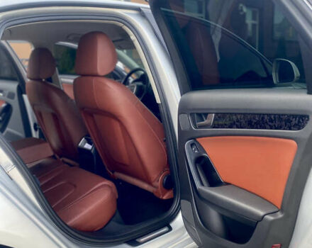 Сірий Ауді А4, об'ємом двигуна 2 л та пробігом 319 тис. км за 7999 $, фото 12 на Automoto.ua
