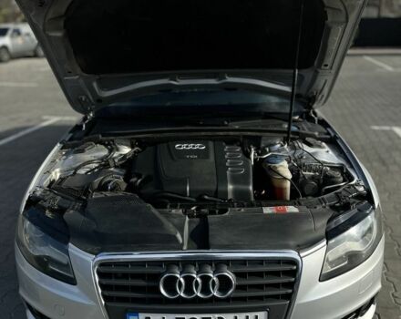 Серый Ауди А4, объемом двигателя 2 л и пробегом 290 тыс. км за 8999 $, фото 11 на Automoto.ua
