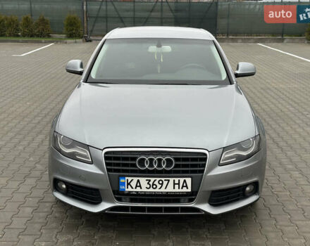 Сірий Ауді А4, об'ємом двигуна 1.8 л та пробігом 193 тис. км за 10000 $, фото 1 на Automoto.ua