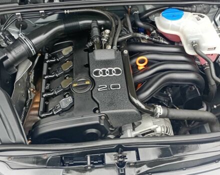 Серый Ауди А4, объемом двигателя 2 л и пробегом 209 тыс. км за 6600 $, фото 1 на Automoto.ua