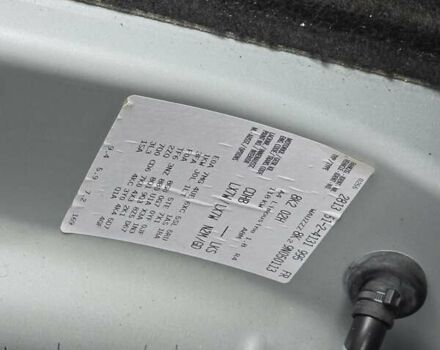 Сірий Ауді А4, об'ємом двигуна 1.8 л та пробігом 188 тис. км за 8499 $, фото 48 на Automoto.ua