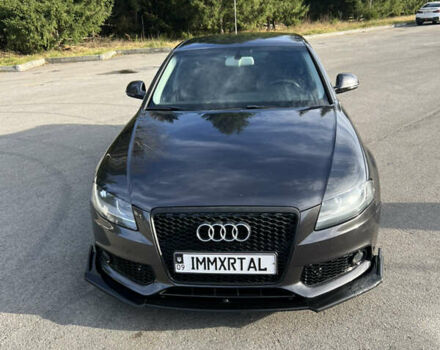 Сірий Ауді А4, об'ємом двигуна 1.8 л та пробігом 190 тис. км за 10499 $, фото 2 на Automoto.ua